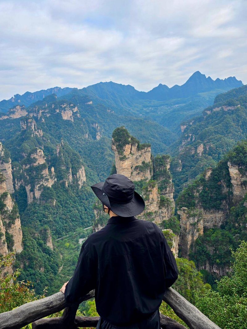 张家界自由行选购指南：打造你的梦幻之旅